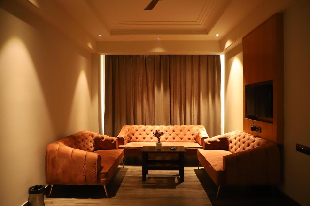 Hotel Abha Grand Aligarh Exterior photo